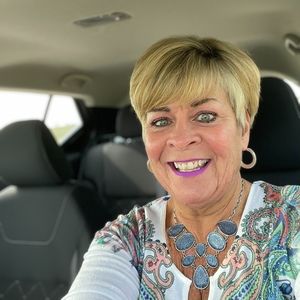 Meet your Posher, Tami